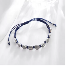 Cargar imagen en el visor de la galería, Pulsera Mil San Benitos | Llena de Gracia Ecuador
