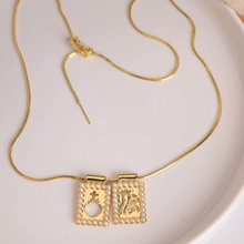 Load image into Gallery viewer, Escapularios Virgen del Carmen y Sagrado Corazón -Oro 14k