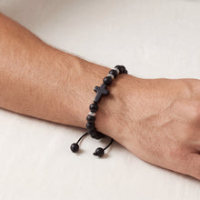 Cargar imagen en el visor de la galería, Pulsera Fortaleza Negro