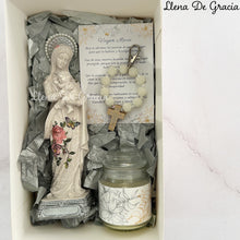 Cargar imagen en el visor de la galería, Virgen de la Salud Primaveral
