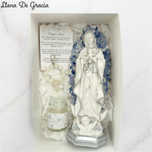 Cargar imagen en el visor de la galería, Virgen de Guadalupe Gardenia