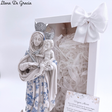 Cargar imagen en el visor de la galería, Virgen de Chiquinquirá Lirio | Llena de Gracia Ecuador