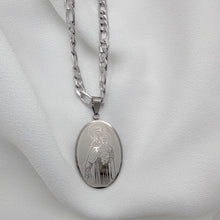 Load image into Gallery viewer, Medallón Virgen del Carmen, Plata