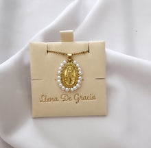 Load image into Gallery viewer, Cadena Virgen Maria en baño de  Oro 14k y perlas