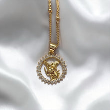 Cargar imagen en el visor de la galería, San Miguel Arcángel mini Cristales, Oro 18k