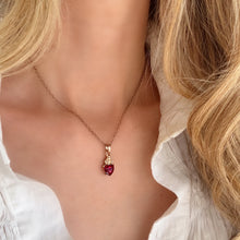 Load image into Gallery viewer, Cristal del Sagrado Corazón Mini, Oro 14k