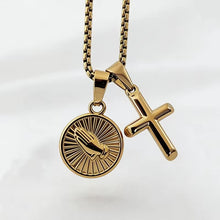 Cargar imagen en el visor de la galería, Cadena Cruz de Oración Oro 18k | Llena de Gracia Ecuador