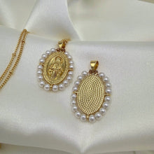 Cargar imagen en el visor de la galería, Virgen Maria Milagrosa, Oro 14k y perlas