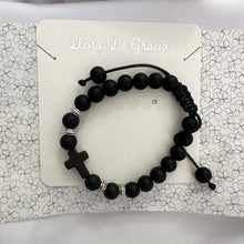 Load image into Gallery viewer, Pulsera Fortaleza Negro | Llena de Gracia Ecuador