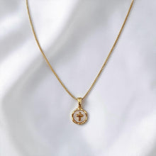 Cargar imagen en el visor de la galería, Mini cruz circular, Oro 14k