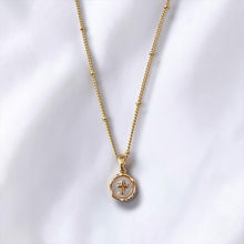 Load image into Gallery viewer, Mini Cruz Circular Oro 14k | Llena de Gracia Ecuador