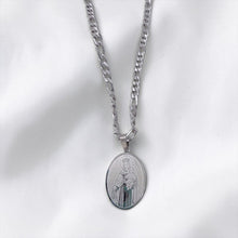 Cargar imagen en el visor de la galería, Medallón Virgen del Carmen, Plata