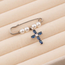 Load image into Gallery viewer, Pin / Broche con Cruz Cristal Celeste