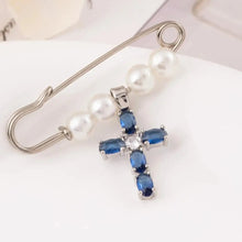 Load image into Gallery viewer, Pin / Broche con Cruz Cristal Celeste