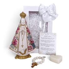 Load image into Gallery viewer, Virgen Aparecida, figura religiosa pintada a mano | Llena de Gracia Ecuador