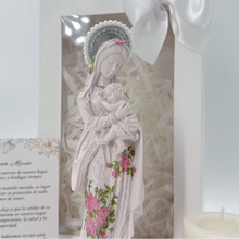 Cargar imagen en el visor de la galería, Virgen de la Salud Rositas | Llena de Gracia Ecuador