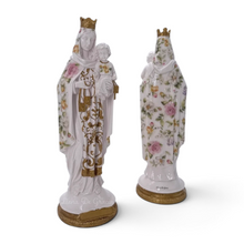 Cargar imagen en el visor de la galería, Virgen del Carmen Camelia, figura religiosa pintada a mano | Llena de Gracia Ecuador