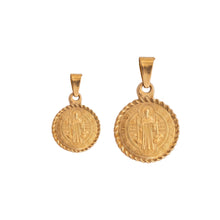 Load image into Gallery viewer, Dos dijes de San Benito Llena de Gracia en baño de oro 14k con diseño circular y borde trenzado, tamaños variados.