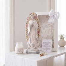 Load image into Gallery viewer, vigen de guadalupe camelia