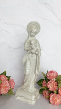 Load image into Gallery viewer, Virgen de la Salud Blanco Perla