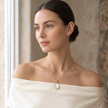 Cargar imagen en el visor de la galería, Sagrado Corazón, Oro 18k
