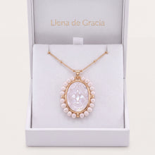 Cargar imagen en el visor de la galería, Espíritu Santo Perlas, Oro 18k
