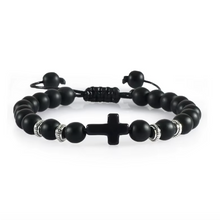 Load image into Gallery viewer, Pulsera Fortaleza Negro, joyería religiosa artesanal | Llena de Gracia Ecuador

