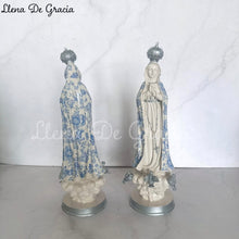 Load image into Gallery viewer, Virgen de Fátima - Lirio
