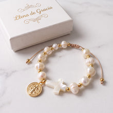 Load image into Gallery viewer, Pulsera  Cruz  de San Benito
