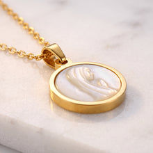 Cargar imagen en el visor de la galería, Virgencita Rezando, Oro 14k
