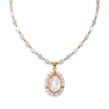 Load image into Gallery viewer, Collar con la Virgen de Guadalupe en madre perla y acabado en oro 18k, de Llena de Gracia
