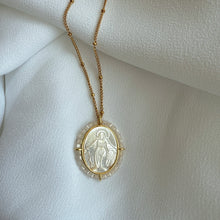Load image into Gallery viewer, Cadena  Virgen Maria, Oro 14k y Critales
