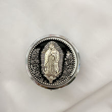 Load image into Gallery viewer, Rosario Guadalupe con estuche
