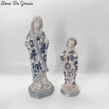 Cargar imagen en el visor de la galería, Virgen La Dolorosa Celeste | Llena de Gracia Ecuador
