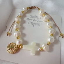 Cargar imagen en el visor de la galería, Pulsera  Cruz  de San Benito
