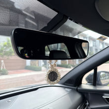 Cargar imagen en el visor de la galería, Bendición de Hogar de San Benito, Perlas
