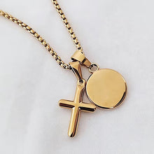 Cargar imagen en el visor de la galería, Cadena Cruz de Oración Oro 18k | Llena de Gracia Ecuador
