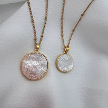 Load image into Gallery viewer, Medalla Cruz de San Benito en Madre Perla – Bisel en Oro 14K
