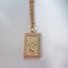 Cargar imagen en el visor de la galería, Escapulario del  Divino Niño, Oro 14k
