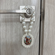 Cargar imagen en el visor de la galería, Bendición de Hogar San Miguel Arcángel | Llena de Gracia Ecuador
