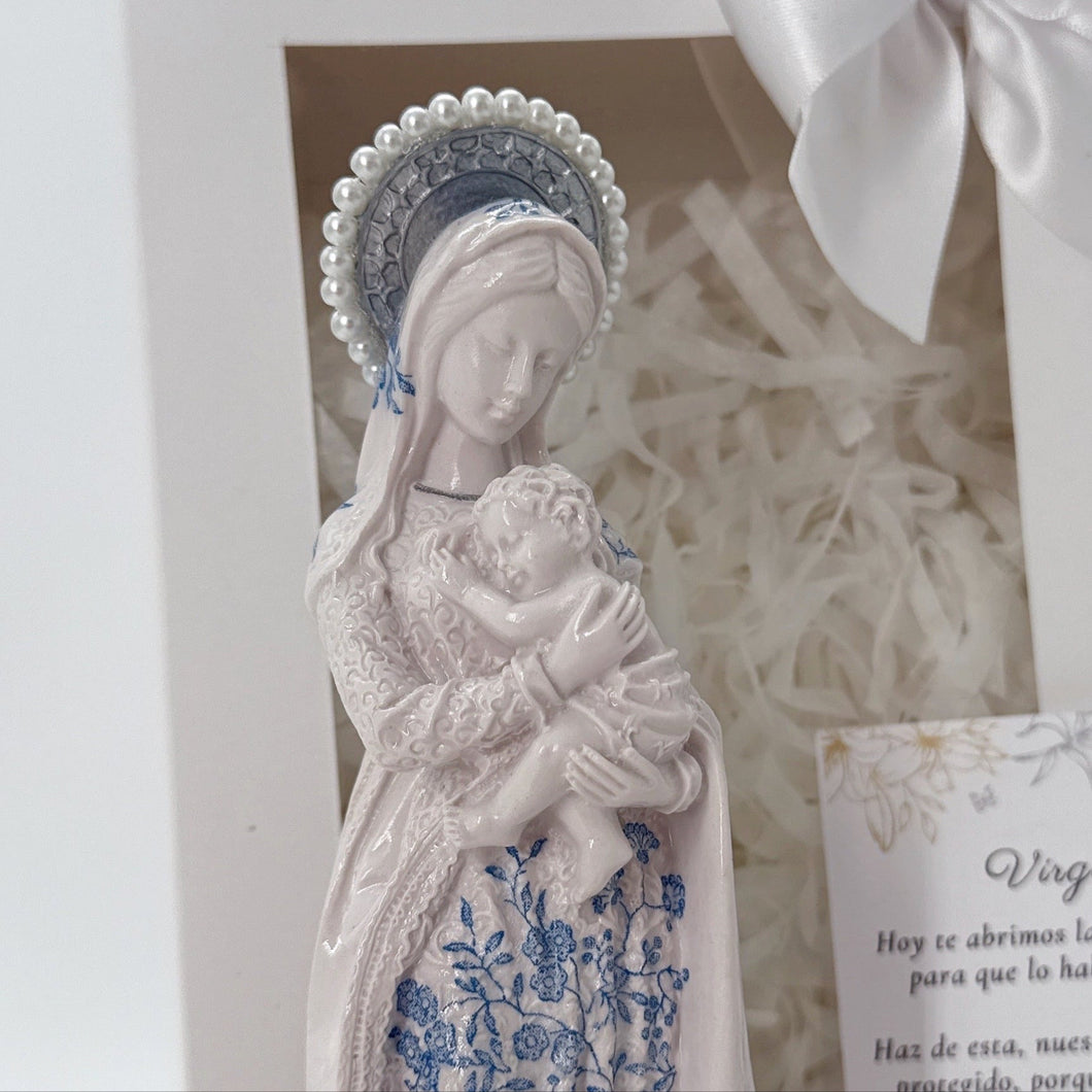 Virgen de la Salud Lirio