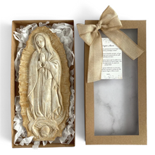 Load image into Gallery viewer, Guadalupana para colgar, cuadro religioso artesanal | Llena de Gracia Ecuador

