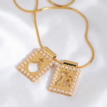 Load image into Gallery viewer, Escapularios Virgen del Carmen y Sagrado Corazón -Oro 14k
