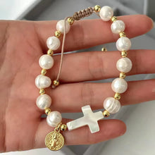 Load image into Gallery viewer, Pulsera  Cruz  de San Benito
