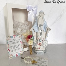 Load image into Gallery viewer, Virgen de la Medalla Milagrosa - Floreada
