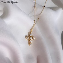 Load image into Gallery viewer, Cadena Cruz  de Perlas, baño en Oro 18k
