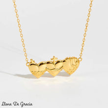 Load image into Gallery viewer, Cadena 3 Sagrados Corazones, baño en Oro 18k
