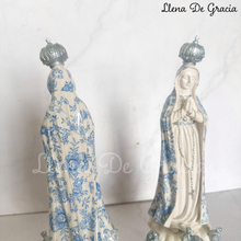 Load image into Gallery viewer, Virgen de Fátima - Lirio
