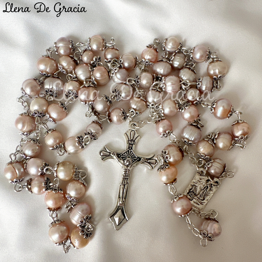 Rosario con Perlas de Agua Dulce
