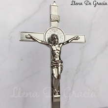 Cargar imagen en el visor de la galería, Cristo Crucificado
